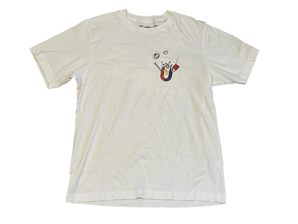 Pokemon Uniqlo UT Shirt Mens XS White Short Sleeve Magma Magnet Graphic Tee